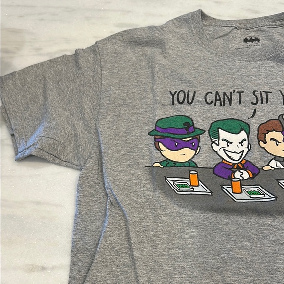 DC Comics Grey Short Sleeve Tee Batman “You can’t sit with us” - Picture 5 of 9